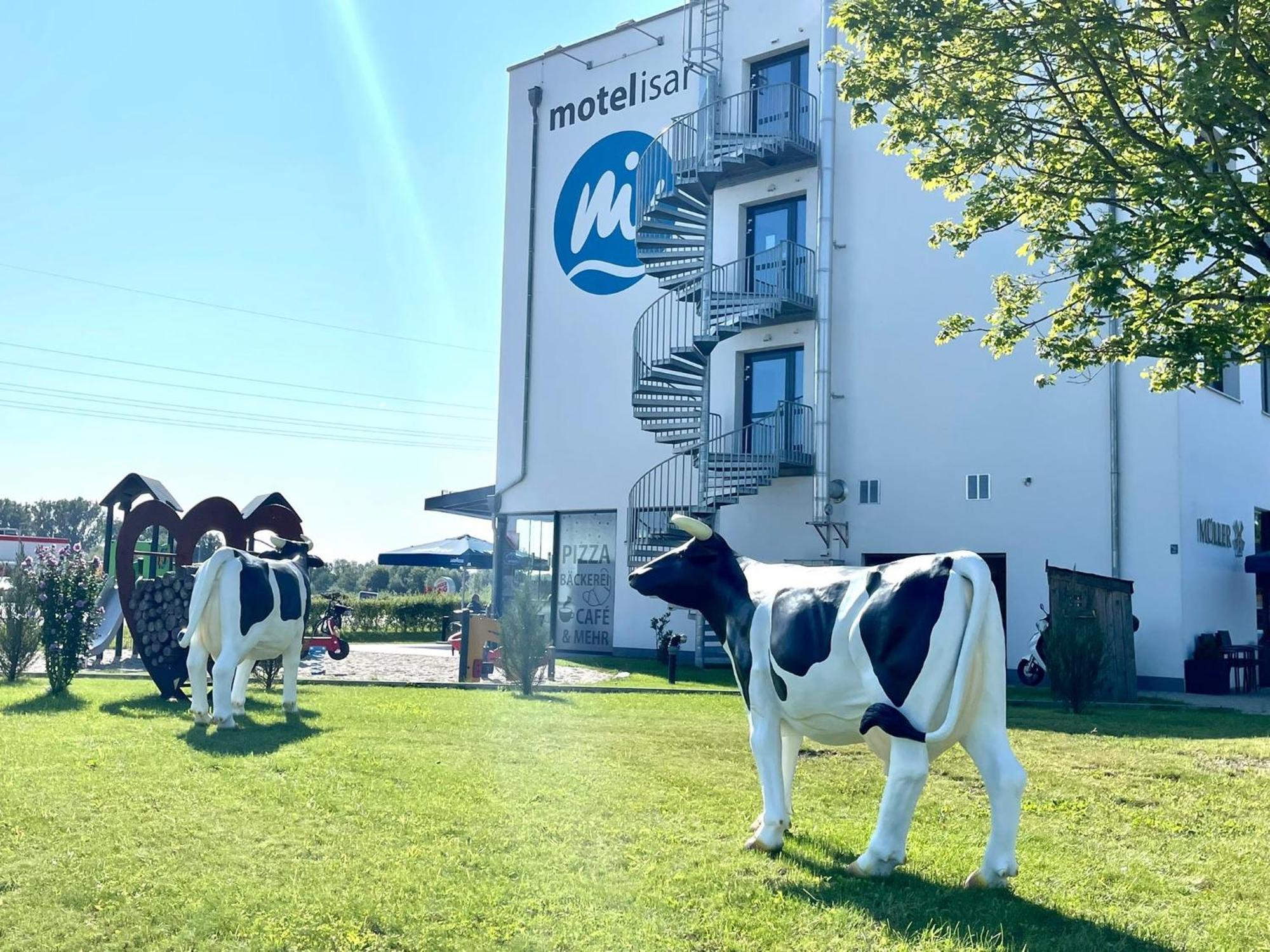 Pilsting Motel Isar | 24H/7 Checkin מראה חיצוני תמונה